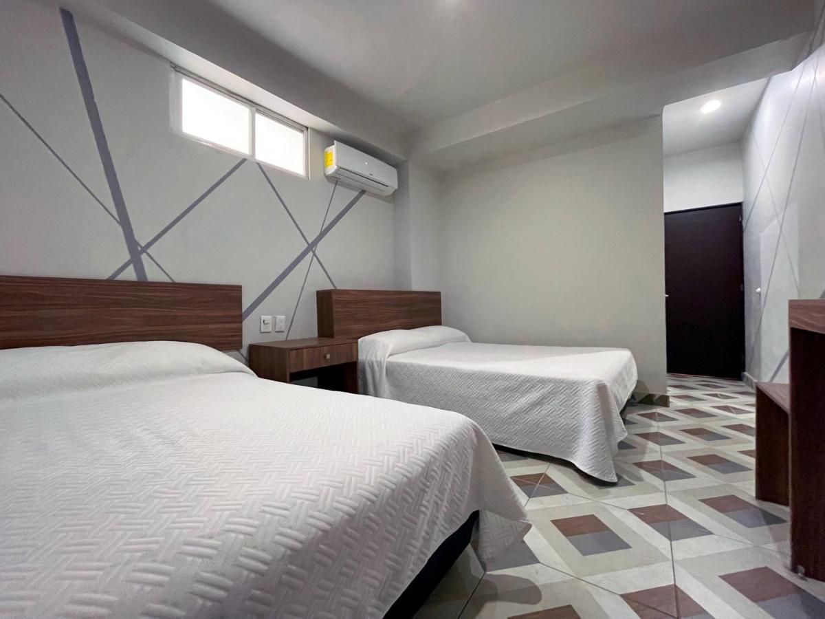 Hotel Town Express Durango Esterno foto